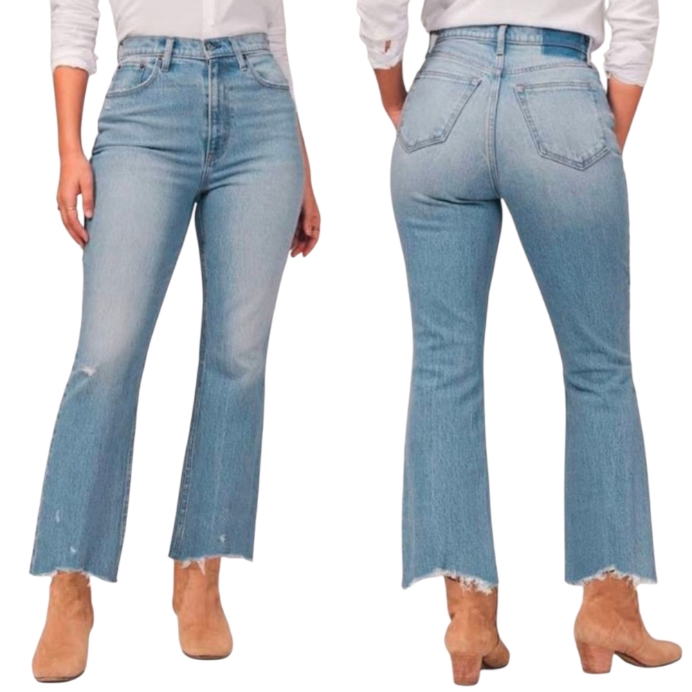 Abercrombie & Fitch Short Ultra High Rise Kick Flare Jean Distressed 27 4 Short